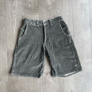 O’Neill green corduroy short